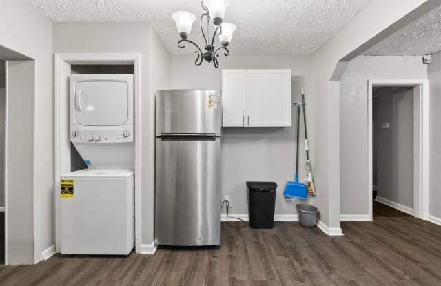 4731 E Castlewood Dr Gallery 4