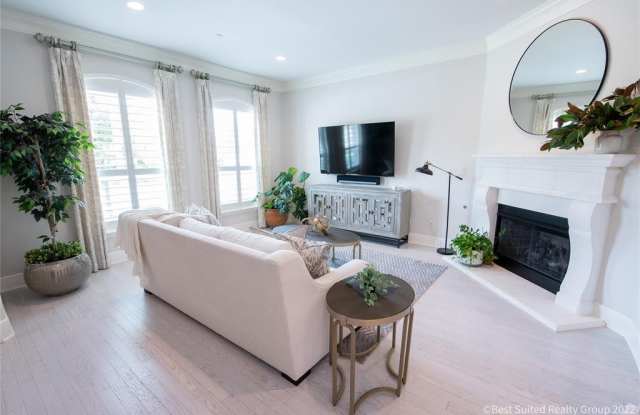 7505 Renaissance Boulevard Gallery 2