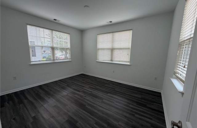 1418 Rollesby Way Gallery 4