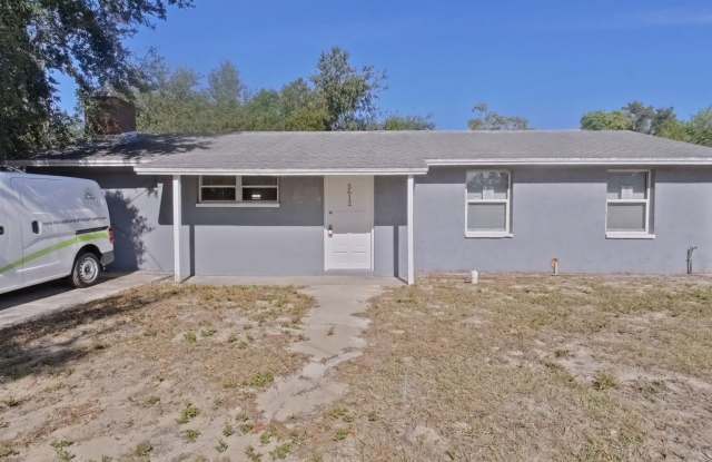 Unique 4/2 with In-law Apartment photos photos