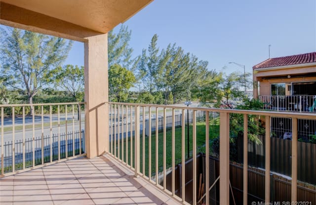 1197 NW 125th Pl - 1197 Northwest 125th Place, Tamiami, FL 33182