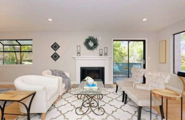 1739 Dalessi Drive Gallery 4