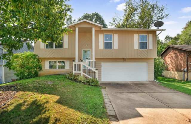 Beautiful Updated 3 Bedroom Home! photos photos