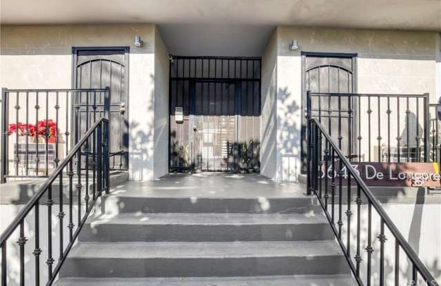 6643 De Longpre photos photos