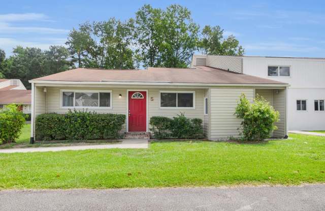 125 Pirates Road - 5 photos photos