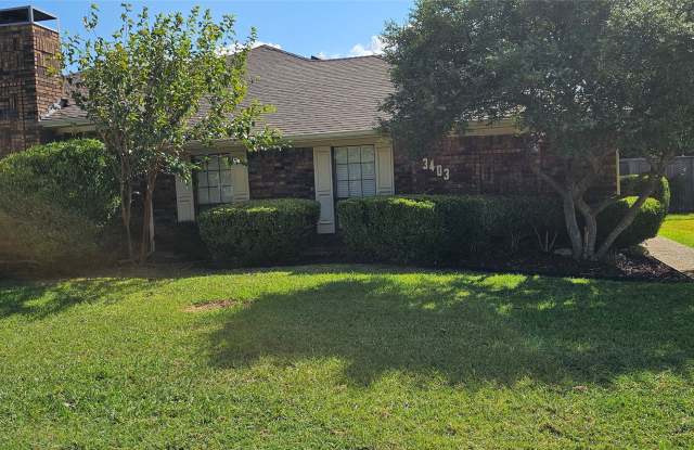 3403 Hilltop Lane Gallery 1