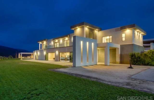 2885 Gate Three Place - 2885 Gate 3 Place, Chula Vista, CA 91914 2885 Gate Three Place - 2885 Gate 3 Place, Chula Vista, CA 91914