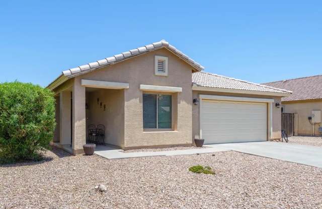 3020 E Desert Moon Trl, Gallery 1