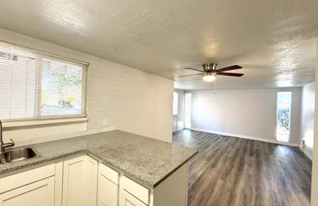 1940 South 900 East - A photos photos