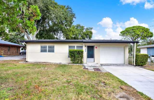 5543 GULF Drive Gallery 1