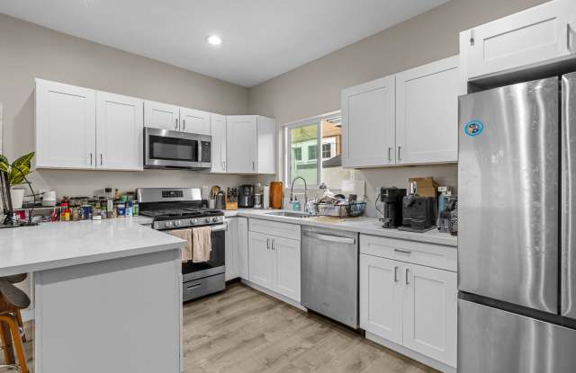 6323 Mesita Dr. Gallery 4
