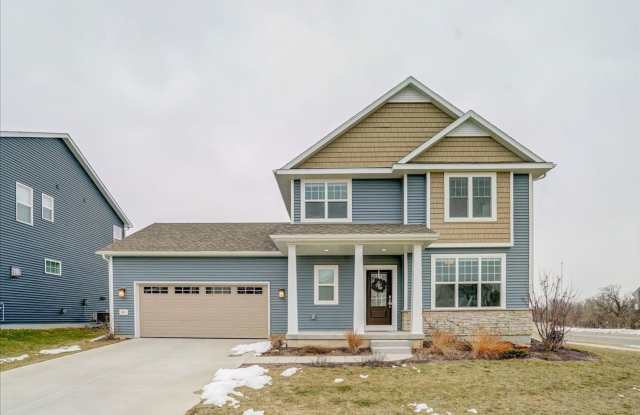 601 Tawny Elm Pkwy photos photos