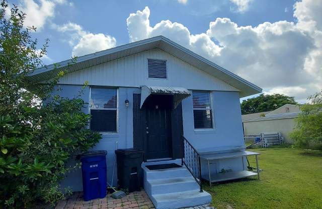 206 Danley Drive- Studio photos photos 206 Danley Drive- Studio photos photos