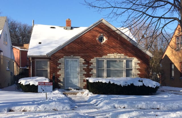 5620 Philip Place West - 5620 West Philip Place, Milwaukee, WI 53216