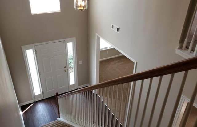 1927 Darbywine Drive Gallery 3