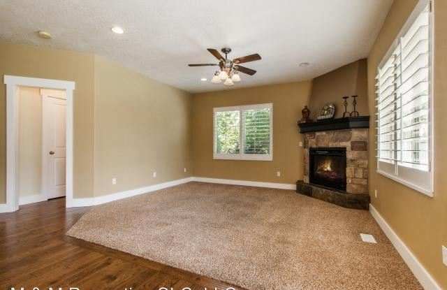 10231 S Eagle Cliff Way Gallery 3