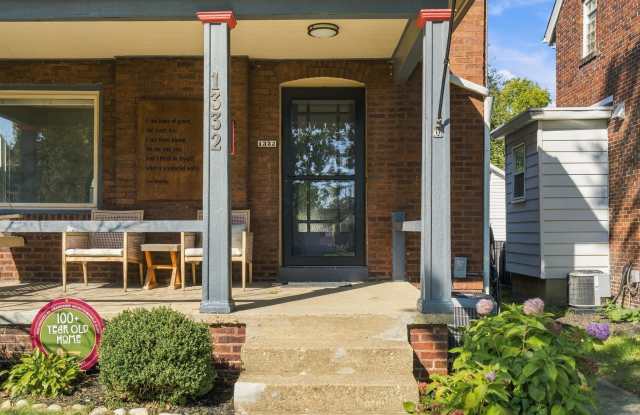 1332 W 2nd Avenue Gallery 2