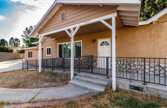 9147 Hazeltine Avenue Gallery 4