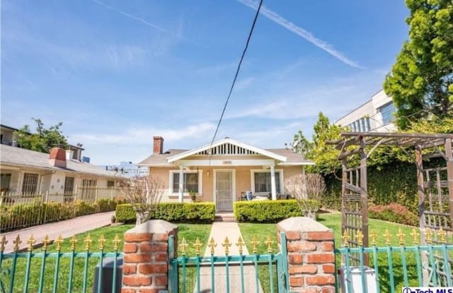 1423 North New Hampshire Avenue - 1423 N New Hampshire Ave, Los Angeles, CA 90027