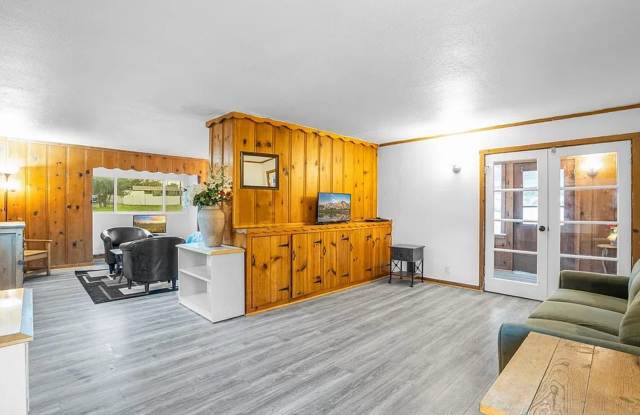 MOVE-IN SPECIAL!! Get 50% off your first months rent- Spacious Farmhouse Living with Open-Concept Design- Warner Springs, Ca photos photos