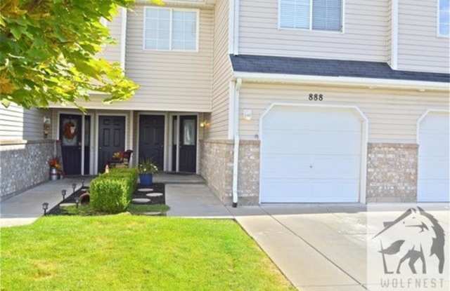 888 N 1125 W - 888 North 1125 West, Layton, UT 84041