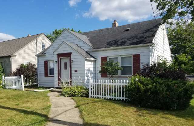 401 Joan - 401 Joan Avenue Southeast, Girard, OH 44420