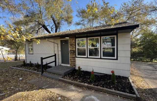 7701 E 47th Terrace - 7701 East 47th Terrace, Kansas City, MO 64129