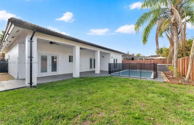 14130 Southwest 160th Court photos photos 14130 Southwest 160th Court photos photos