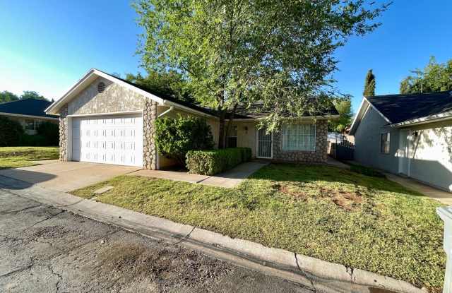 Adorable 3-BR Home with Garage and Amenities photos photos