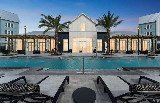 Rise Viera - 55+ Active Adult Apartment Homes Gallery 1
