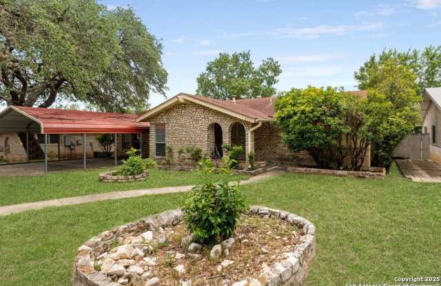 6323 Forest Bnd photos photos