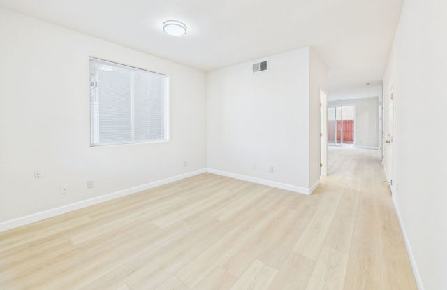 Single Family Home for Rent / Sacramento Gallery 4