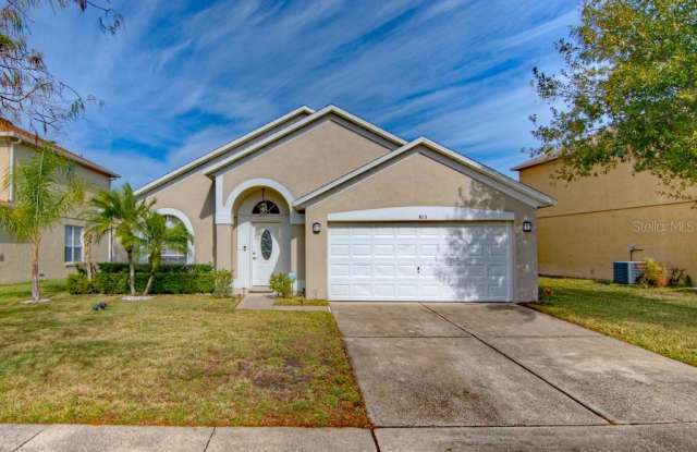 813 JADESTONE CIRCLE - 813 Jadestone Circle, Alafaya, FL 32828
