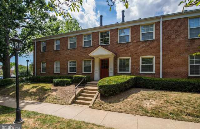 2405 ARLINGTON BLVD #102 - 2405 Arlington Boulevard, Arlington, VA 22201