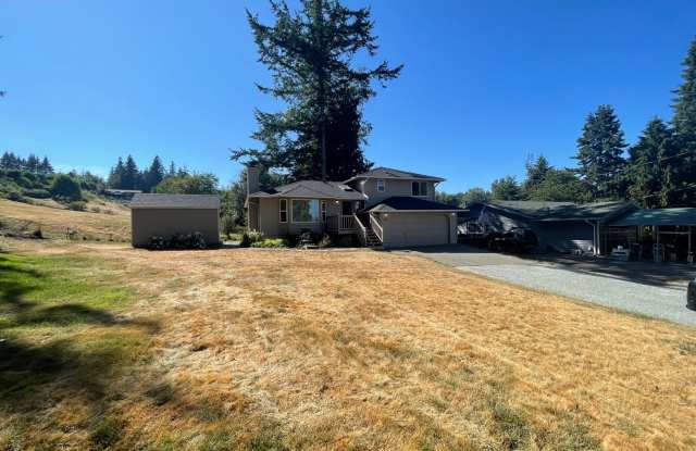 Beautiful Country Setting-2 Bedroom Home photos photos