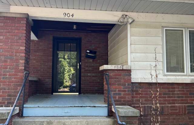 3 Bedroom House Near IU Bloomington Campus photos photos