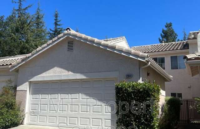 1284 Chaparral Circle photos photos