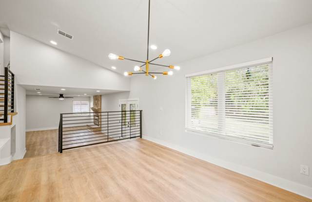 BEAUTIFUL HOUSE FOR RENT NEAR 1604 W/ GUILBEAU PARK Gallery 4