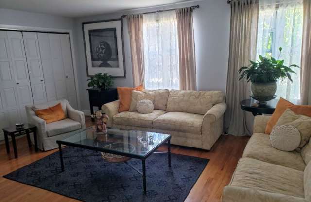 136 Boylston St. photos photos