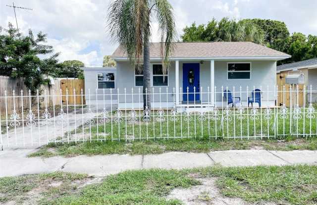4537 10TH Avenue S Gallery 2