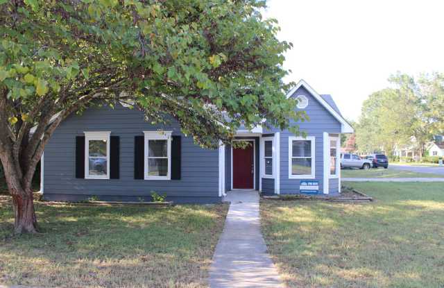 3 bed, 2 bath home in Helena - 2905 Dublin Drive North, Helena, AL 35080