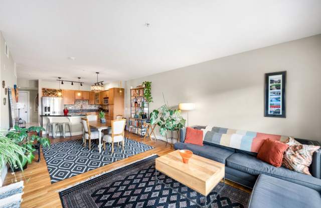 1BD Jefferson Park Condo with Office and Parking Spot photos photos