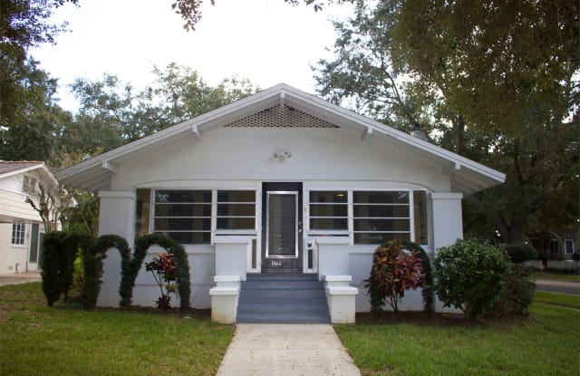 1600 East Washington Street - 1600 Washington Street, Orlando, FL 32803