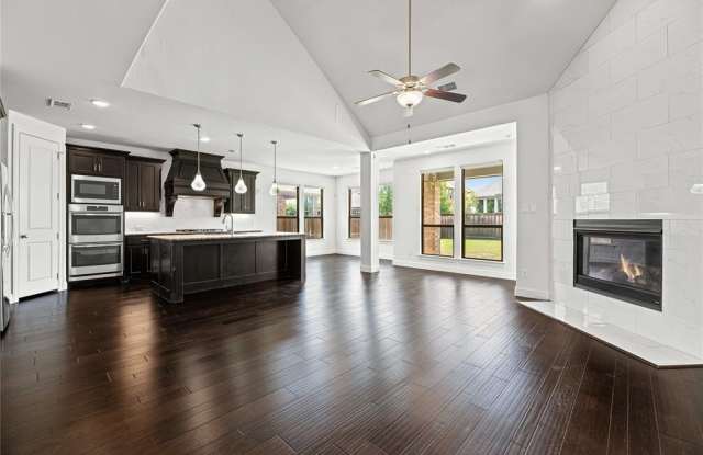 880 Mountain Laurel Drive photos photos