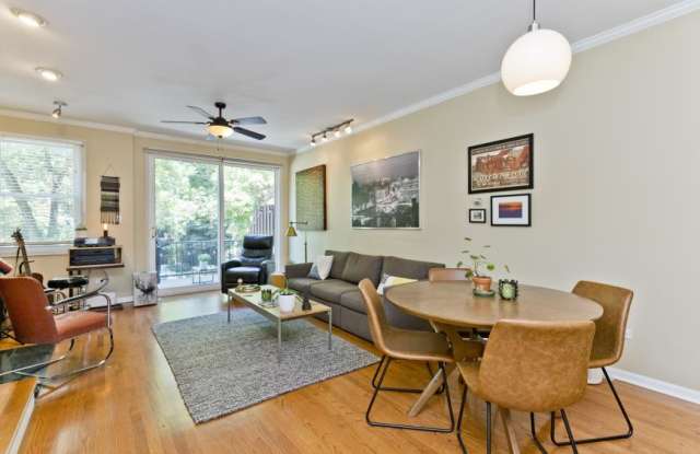 1827 W Oakdale photos photos