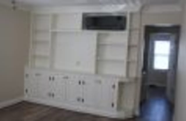 Kenmore - 724 North Monroe Street, Arlington, VA 22201