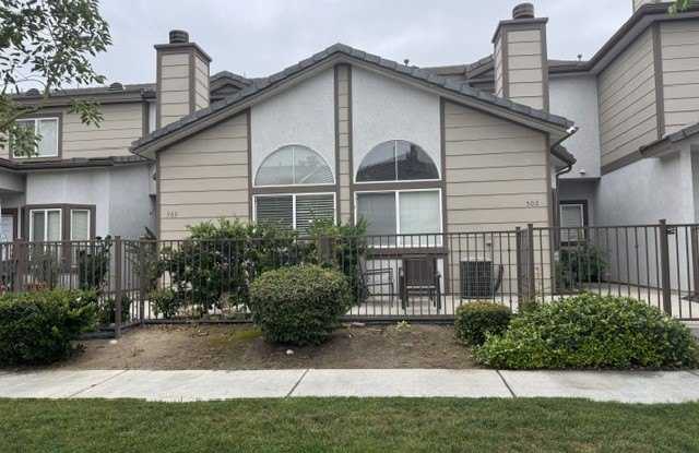 1555 Orange Avenue photos photos