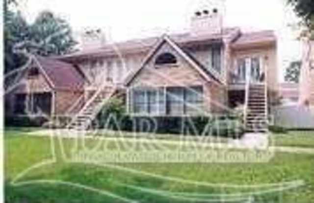 5001 Grande Dr photos photos