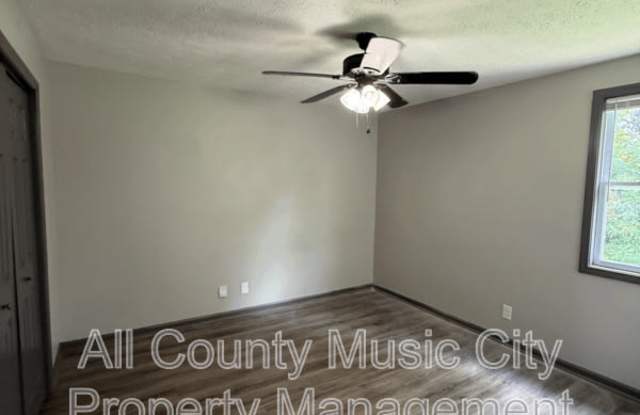 3104 Brickdale Ln Gallery 3