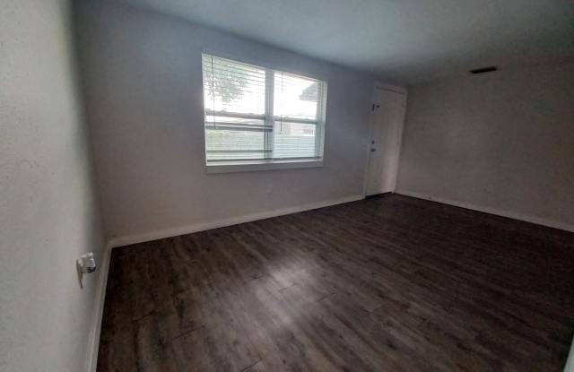 5314 E Columbus Dr photos photos